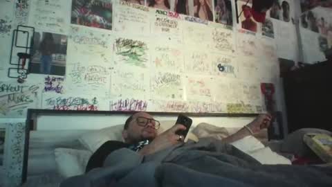 Snapshot of dbeamon92 chatting on 06/09/26, 01:39 dbeamon92 online show from 06/09/26, 01:39
