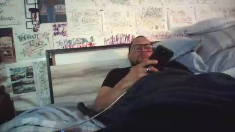 Snapshot of dbeamon92 chatting on 06/12/26, 12:31 dbeamon92 online show from 06/12/26, 12:31