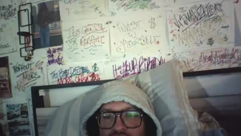 Snapshot of dbeamon92 chatting on 06/18/26, 02:10 dbeamon92 online show from 06/18/26, 02:10