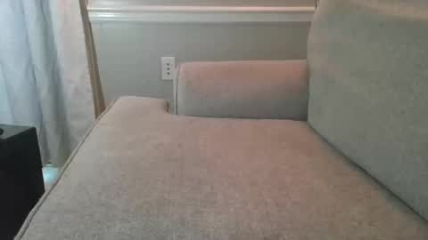 Snapshot of dbm1620 chatting on 11/23/25, 08:19 dbm1620 online show from 11/23/25, 08:19