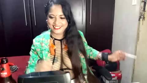 Snapshot of dbnpoizn chatting on 12/26/24, 10:41 dbnpoizn online show from 12/26/24, 10:41