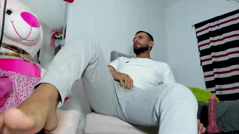 dcollins_ online show from 02/26/26, 02:43