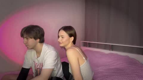 Snapshot of ddewser chatting on 03/07/26, 09:45 qrovers online show from 03/07/26, 09:45