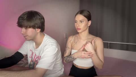 Snapshot of ddewser chatting on 03/30/26, 04:41 qrovers online show from 03/30/26, 04:41