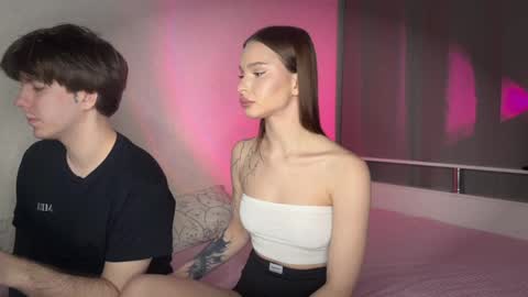 Snapshot of ddewser chatting on 04/05/26, 11:13 qrovers online show from 04/05/26, 11:13