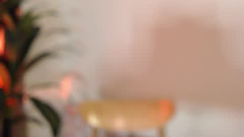 freak online show from 12/04/25, 10:51