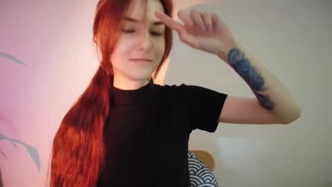 Snapshot of dead_girll chatting on 03/12/26, 09:21 freak online show from 03/12/26, 09:21