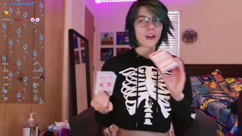 Rat online show from 12/18/24, 04:17