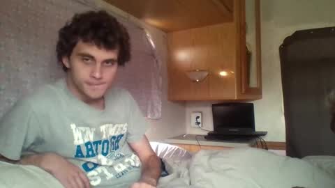 Snapshot of deafguyproud69 chatting on 02/14/26, 11:01 deafguyproud69 online show from 02/14/26, 11:01