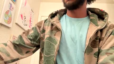 Snapshot of dealwithit805747 chatting on 01/19/25, 01:53 dealwithit805747 online show from 01/19/25, 01:53