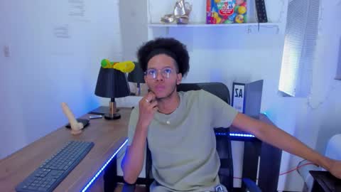 deamon_devil online show from 11/18/25, 06:45