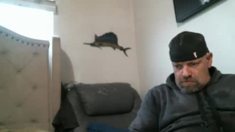 Snapshot of deango831 chatting on 10/14/25, 12:00 Deango online show from 10/14/25, 12:00