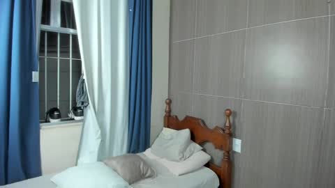 Snapshot of deanlek chatting on 02/26/25, 01:32 Dean online show from 02/26/25, 01:32