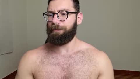 Snapshot of deanlek chatting on 10/31/25, 08:43 Dean online show from 10/31/25, 08:43