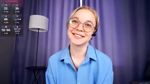 Charlie 18yo online show from 09/30/25, 06:18