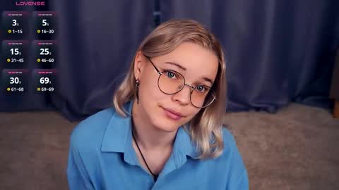 Charlie 18yo online show from 10/07/25, 06:21
