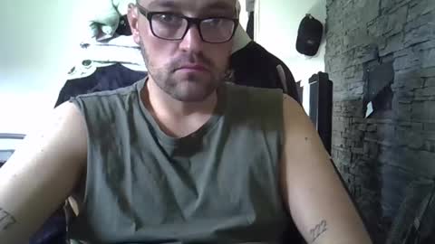 Snapshot of deanodick18x6 chatting on 03/05/25, 12:11 dexxxn. online show from 03/05/25, 12:11