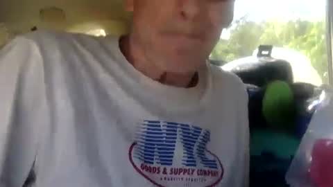 Snapshot of deanofflove221000 chatting on 10/13/25, 07:52 deanofflove221000 online show from 10/13/25, 07:52