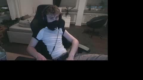 Dean online show from 10/28/25, 05:59