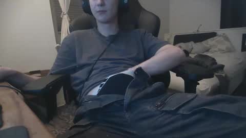 Snapshot of deanparkerx chatting on 02/08/26, 12:58 Dean online show from 02/08/26, 12:58