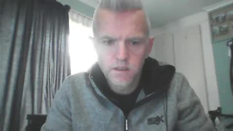 Snapshot of deanthejellybean chatting on 05/05/26, 09:39 deanthejellybean online show from 05/05/26, 09:39