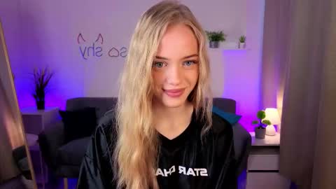 Snapshot of dear_tessa chatting on 02/28/26, 12:39 Tessa online show from 02/28/26, 12:39