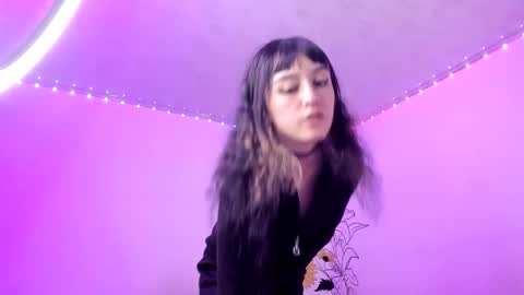 Snapshot of dear_venus chatting on 10/01/25, 09:54 venus adam online show from 10/01/25, 09:54