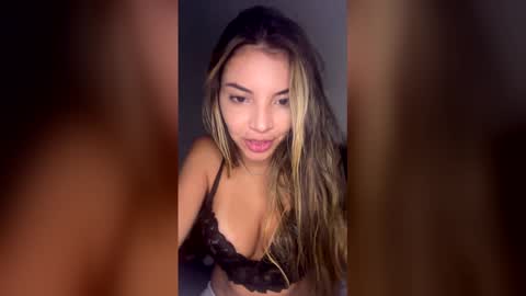 Snapshot of dearbela chatting on 04/20/26, 11:02 dearbela online show from 04/20/26, 11:02