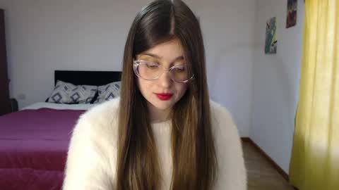 Snapshot of dearlilith6666 chatting on 05/07/26, 04:01 dearlilith6666 online show from 05/07/26, 04:01