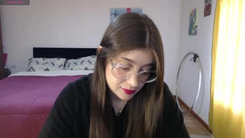 Snapshot of dearlilith6666 chatting on 05/22/26, 03:39 dearlilith6666 online show from 05/22/26, 03:39