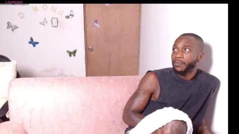 Snapshot of debayokaia chatting on 03/22/26, 02:59 debayo online show from 03/22/26, 02:59