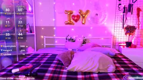 Snapshot of debbie_hanter chatting on 02/10/25, 10:53 debbie_hanter online show from 02/10/25, 10:53