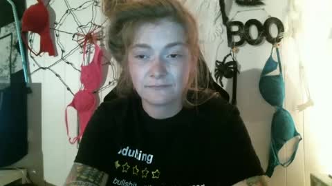 DEBBIE online show from 10/13/25, 01:44