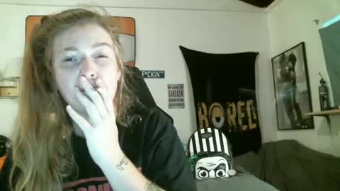 DEBBIE online show from 10/22/25, 12:27