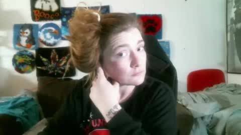 Snapshot of debbieafterhours69 chatting on 02/13/26, 03:02 DEBBIE online show from 02/13/26, 03:02