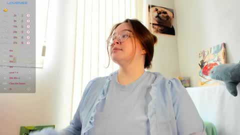 Snapshot of debbiewood chatting on 09/14/25, 06:01 DeboraDebbieDee online show from 09/14/25, 06:01