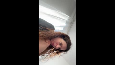 Snapshot of debbiii chatting on 02/26/26, 12:15 debbiii online show from 02/26/26, 12:15