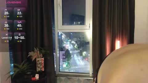 Eva online show from 10/30/25, 05:02