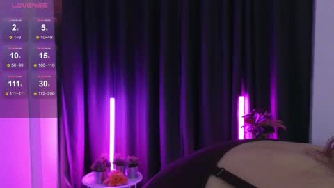 Eva online show from 11/12/25, 07:13