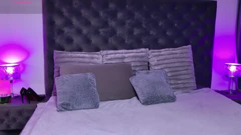 Snapshot of debinnyneanalover chatting on 03/19/26, 09:46 debinnyneanalover online show from 03/19/26, 09:46