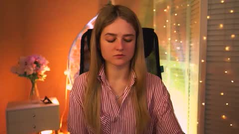 Snapshot of deboralarson chatting on 03/05/26, 03:13 Debora online show from 03/05/26, 03:13