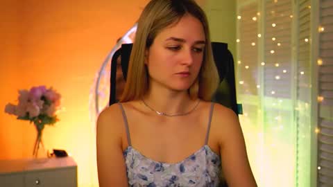 Snapshot of deboralarson chatting on 05/01/26, 03:00 Debora online show from 05/01/26, 03:00