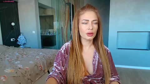 Monique online show from 01/14/26, 09:04