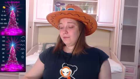 Snapshot of debramust chatting on 12/21/24, 11:13 debramust online show from 12/21/24, 11:13