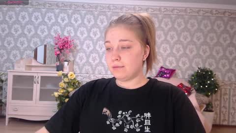 Snapshot of debramust chatting on 01/02/25, 12:57 debramust online show from 01/02/25, 12:57