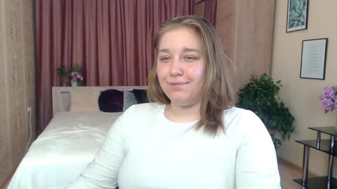 Snapshot of debramust chatting on 01/11/25, 05:41 debramust online show from 01/11/25, 05:41