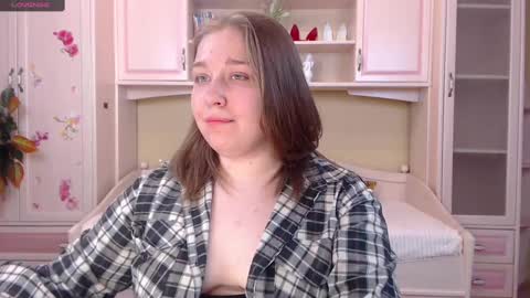 Snapshot of debramust chatting on 01/14/25, 04:08 debramust online show from 01/14/25, 04:08