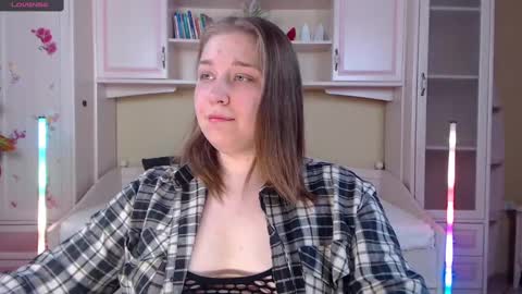 Snapshot of debramust chatting on 01/14/25, 07:53 debramust online show from 01/14/25, 07:53