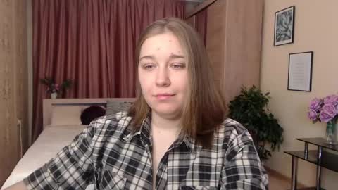 Snapshot of debramust chatting on 01/16/25, 12:53 debramust online show from 01/16/25, 12:53