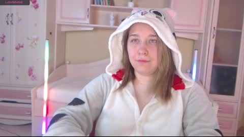 Snapshot of debramust chatting on 01/21/25, 01:22 debramust online show from 01/21/25, 01:22